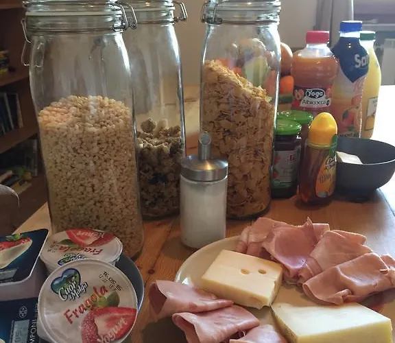 Mariposa Frühstückspension Monvalle