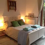 Mariposa Bed & Breakfast